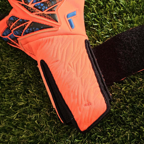 Guanti da portiere Reusch Attrakt Fusion Guardian Hyper Orange polsino AdaptiveFlex