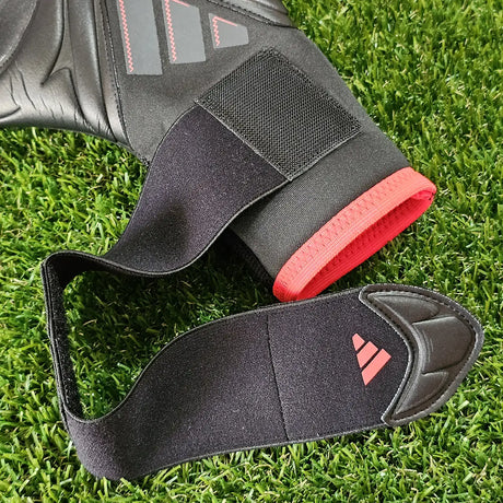 Guanti da portiere Adidas Copa Pro Stealth Victory cinturino