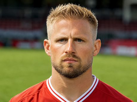 Kasper Schmeichel appende i guanti al chiodo a 39 anni