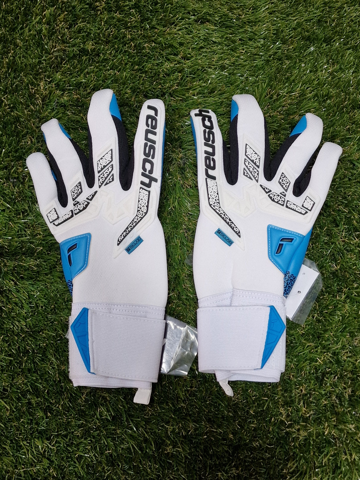 Attrakt Freegel Aqua outlet