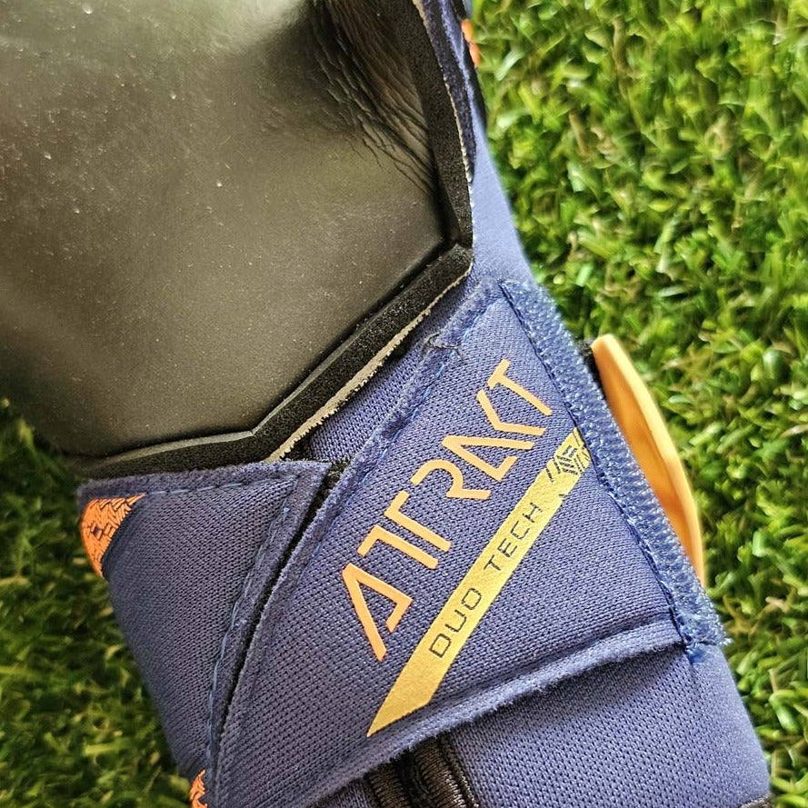 Guanti da portiere Reusch Attrakt Duo Evolution Night Spark base palmo