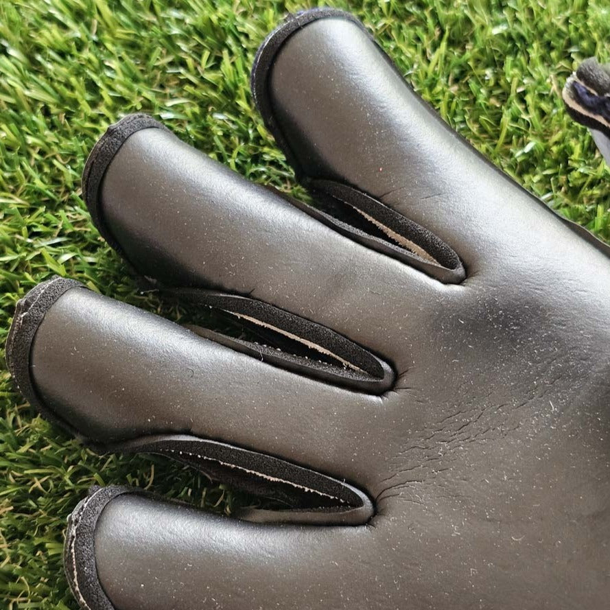 Guanti da portiere Reusch Attrakt Duo Evolution Night Spark taglio dita