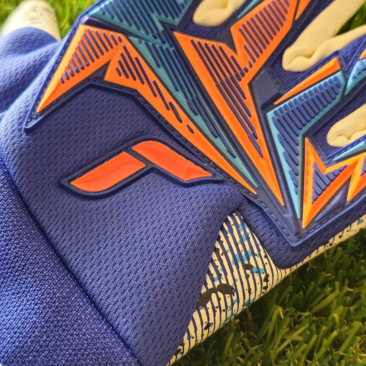 Guanti da portiere Reusch Attrakt Freegel Fusion Goaliator GK26 dorso