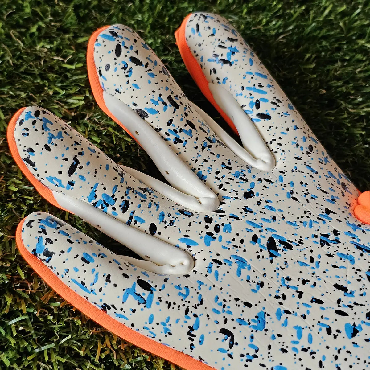 Guanti da portiere Reusch Attrakt Freegel Fusion World Cup taglio dita