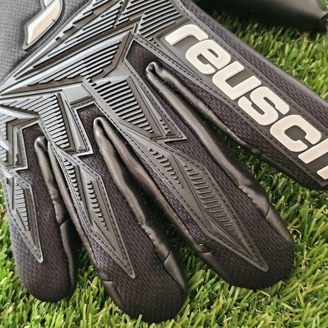 Guanti da portiere Reusch Attrakt Freegel Infinity Finger Support GK26 dita dorso