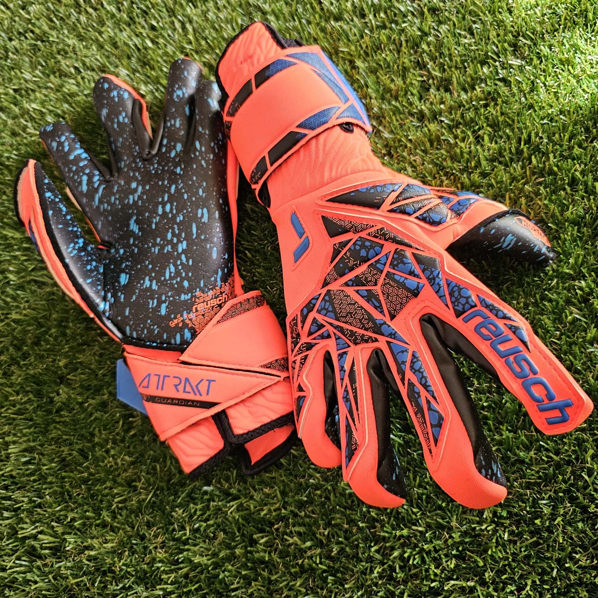 Attrakt Fusion Guardian Hyper Orange