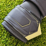 Guanti da portiere Reusch Attrakt Freegel Fusion Ortho Tec GK26 cinturino