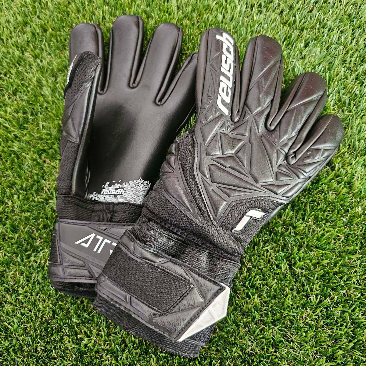 Guanti da portiere Reusch Attrakt Gold NC Finger Support 24 su