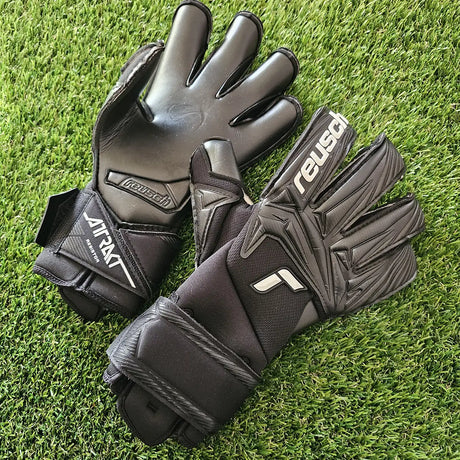 Reusch Attrakt Infinity Resistor GK26