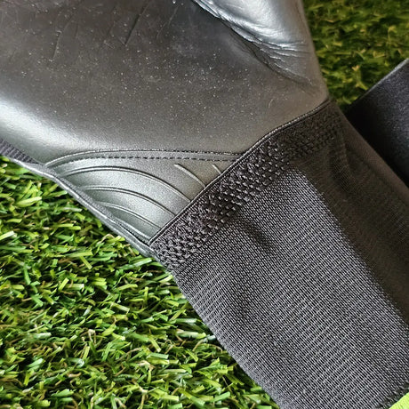 Guanti da portiere Adidas Copa Pro Electric Stealth base palmo