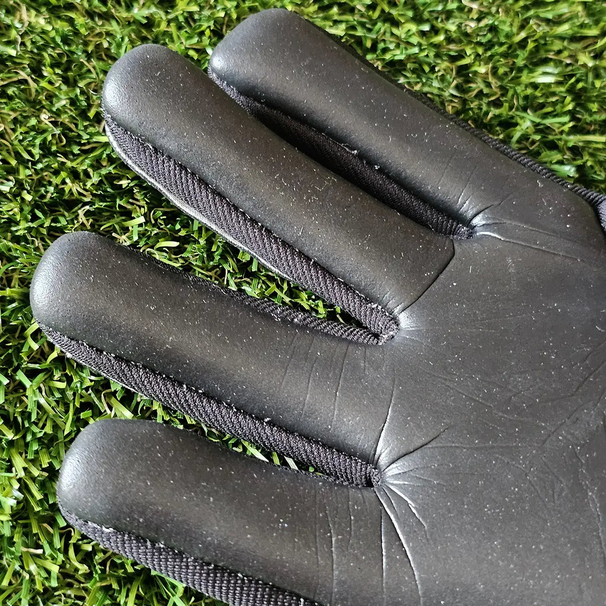 Guanti da portiere Adidas Copa Pro Electric Stealth taglio dita