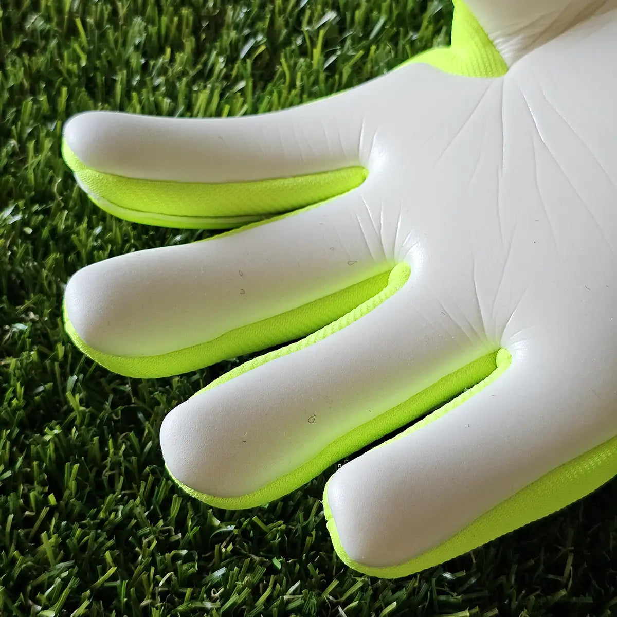 Guanti da portiere Adidas Copa Pro Radiant Blaze taglio dita