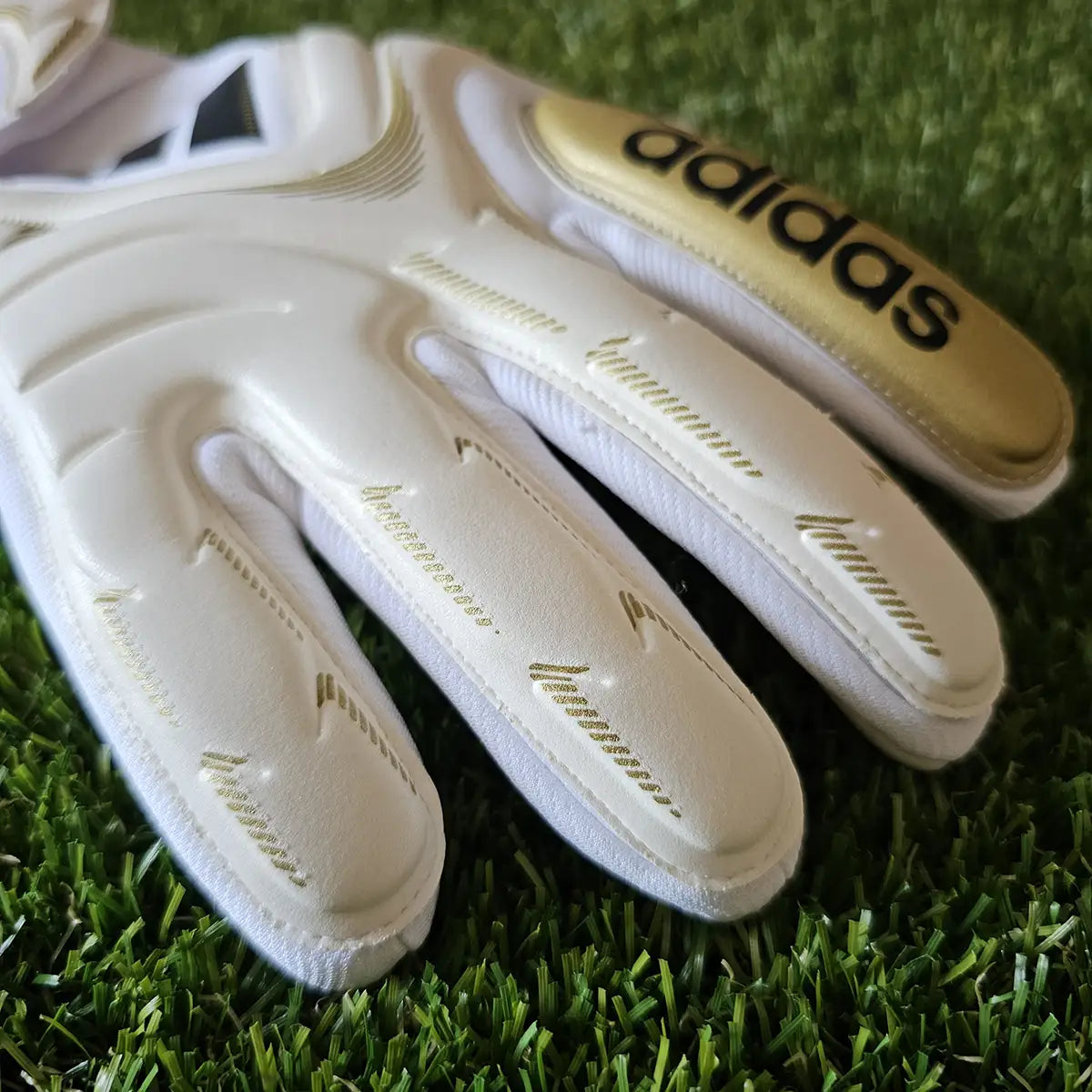 Guanti da portiere Adidas Copa Pro Road To Glory dettaglio dita
