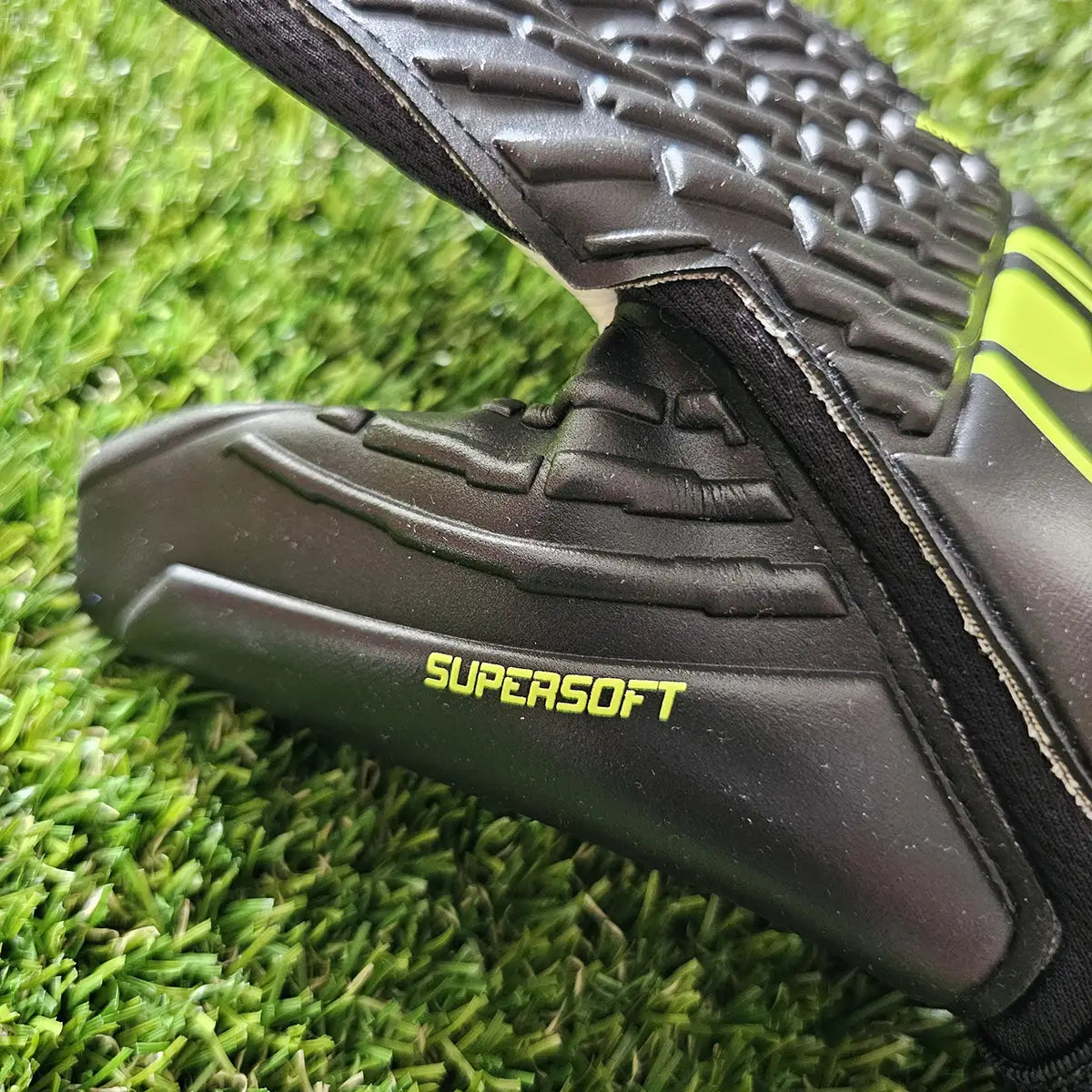 Guanti da portiere Uhlsport FM Supersoft HN Flex Frame pollice