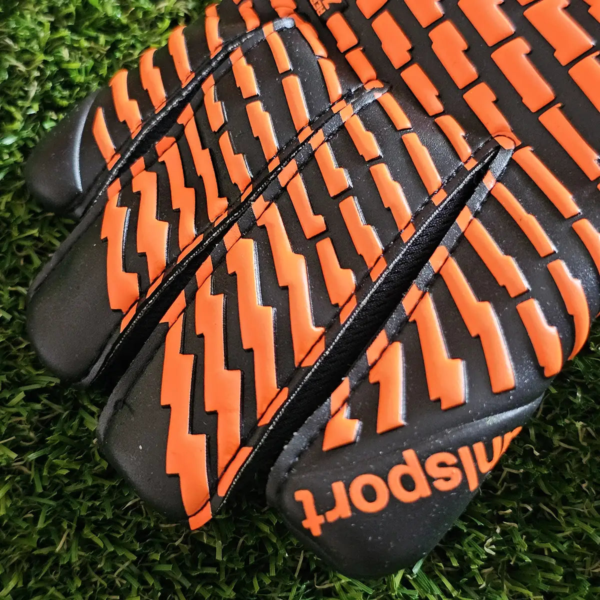 Uhlsport Guanti da portiere FM Soft Resist+ Flex Frame Nero Uhlsport Guanti da portiere FM Soft Resist+ Flex Frame Nero