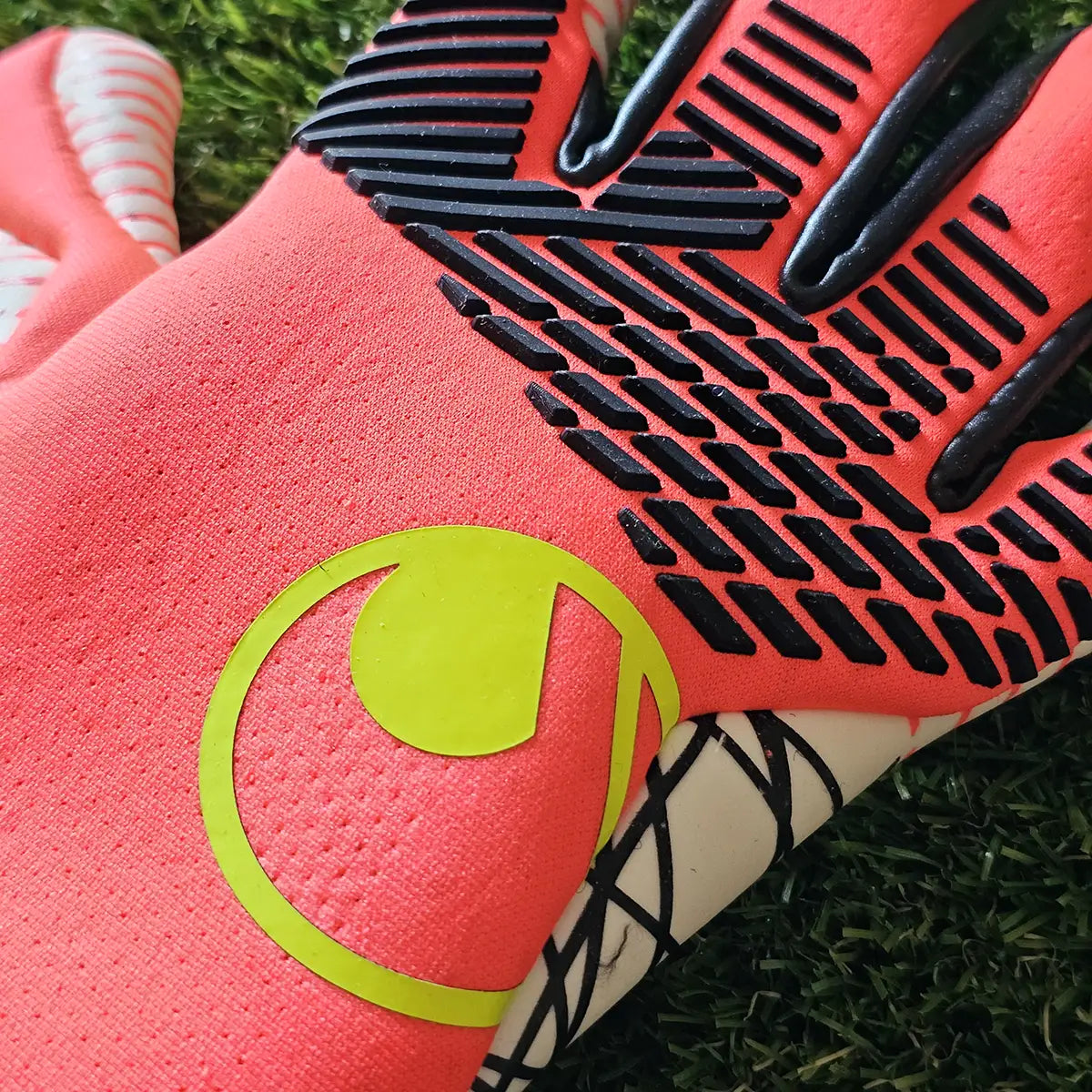 Guanti da portiere Uhlsport Fangmaschine ZNE Ultragrip HN dorso