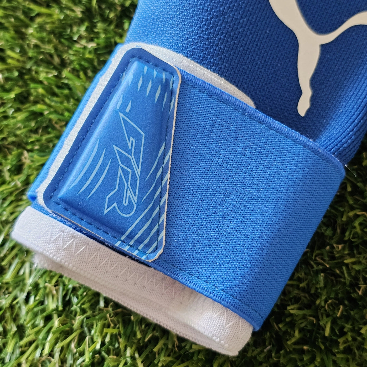 Guanti da portiere Puma Future Pro Hybrid Unscripted cinturino
