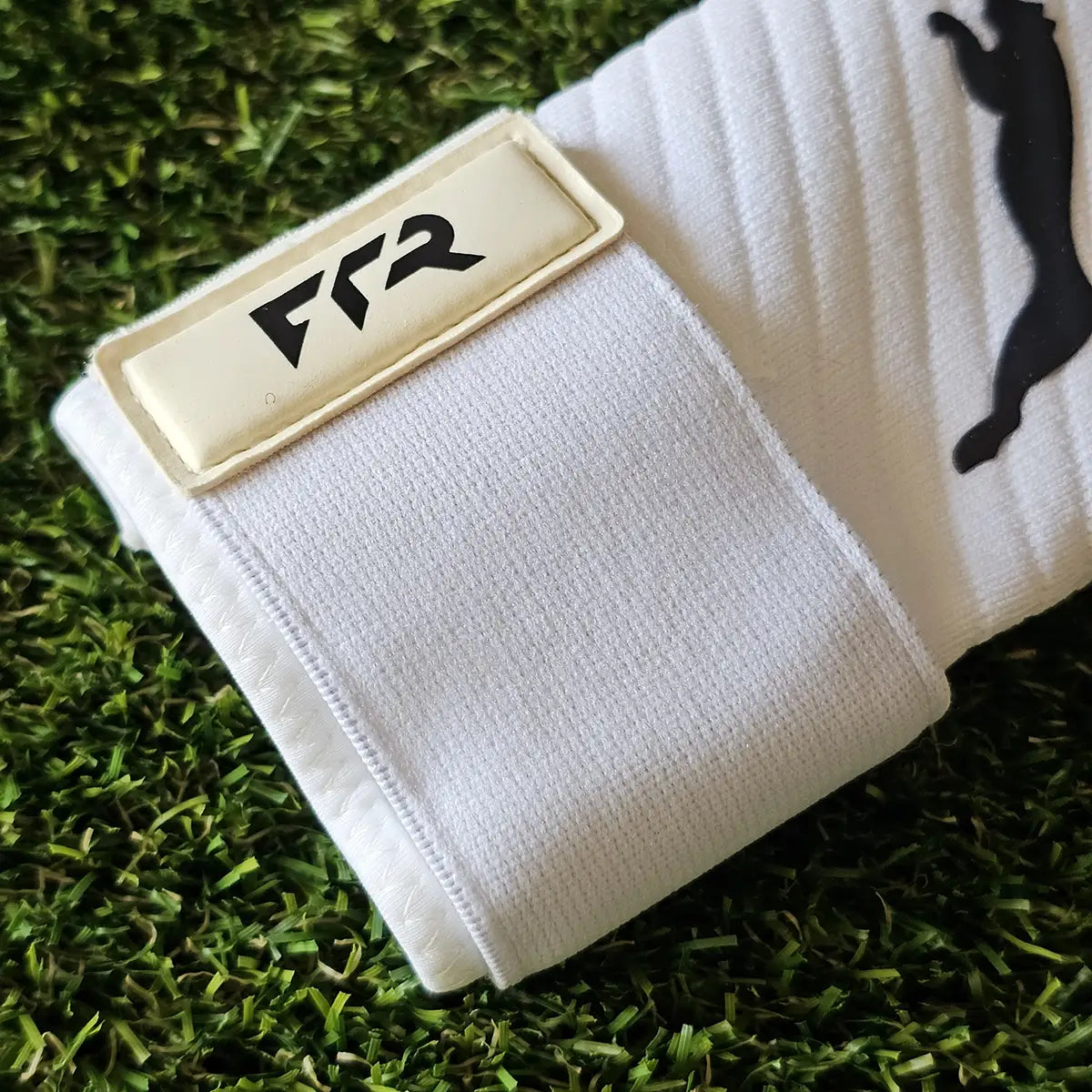Guanti da portiere Puma Future Pro SGC Untamed cinturino