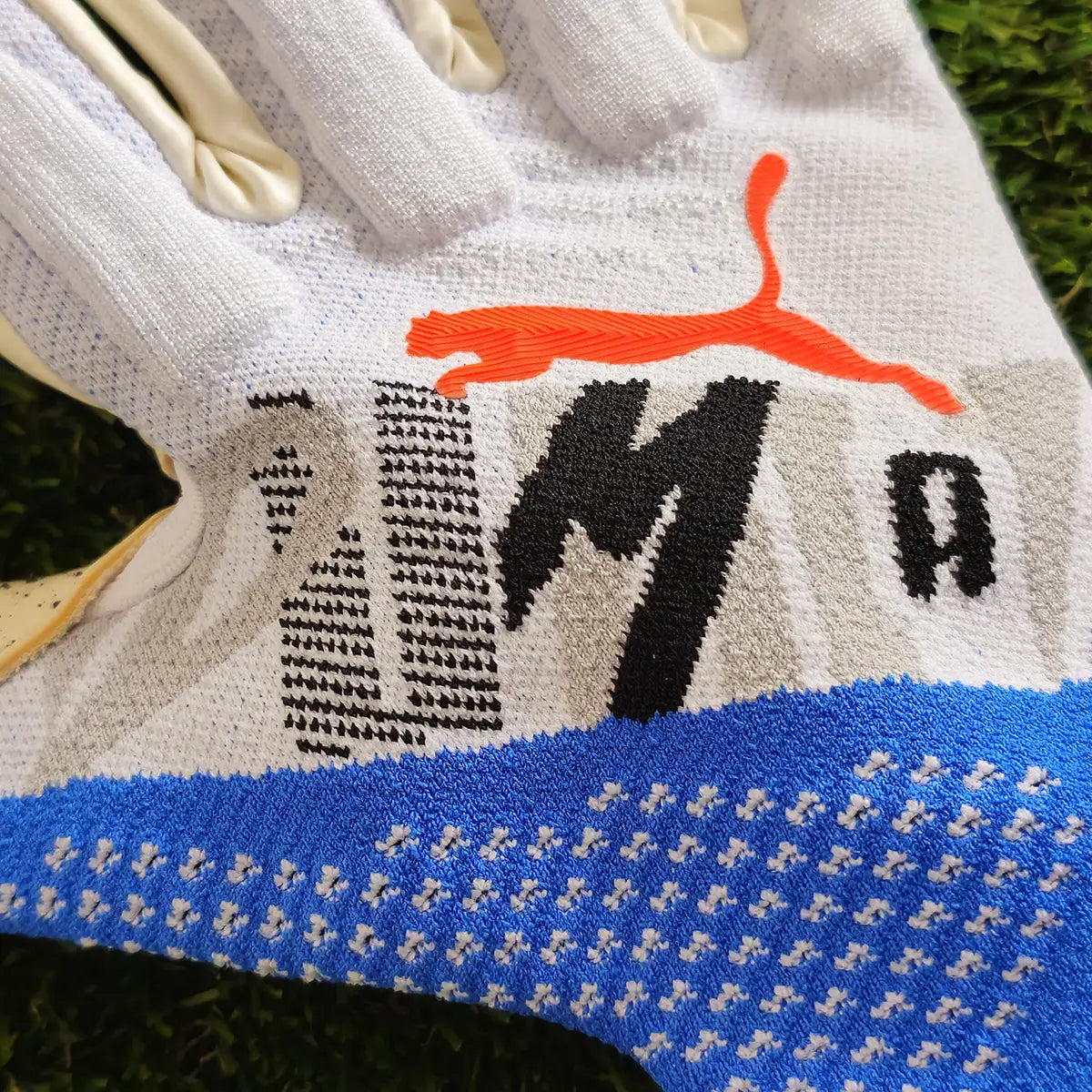 Guanti da portiere Puma Future Ultimate NC Forever dorso
