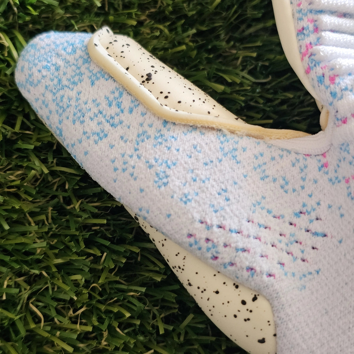 Guanti da portiere Puma Ultimate Pro NC White pollice