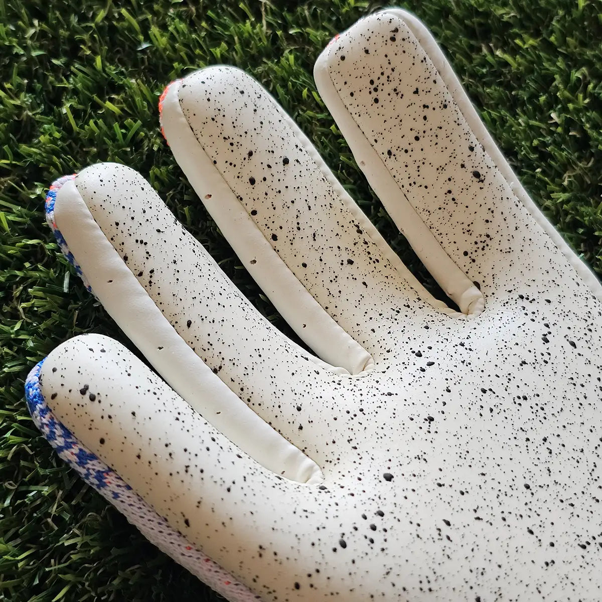 Guanti da portiere Puma Future Ultimate NC Untamed taglio dita