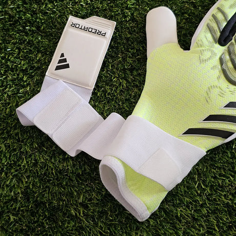 Guanti da portiere Adidas Predator Competition Radiant Blaze cinturino