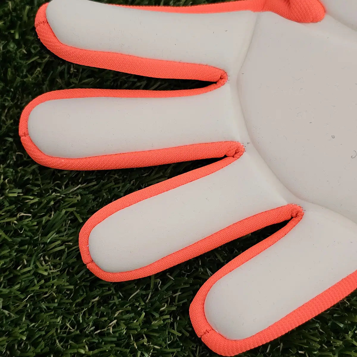 Guanti da portiere Adidas Predator Competition Solar Energy taglio dita