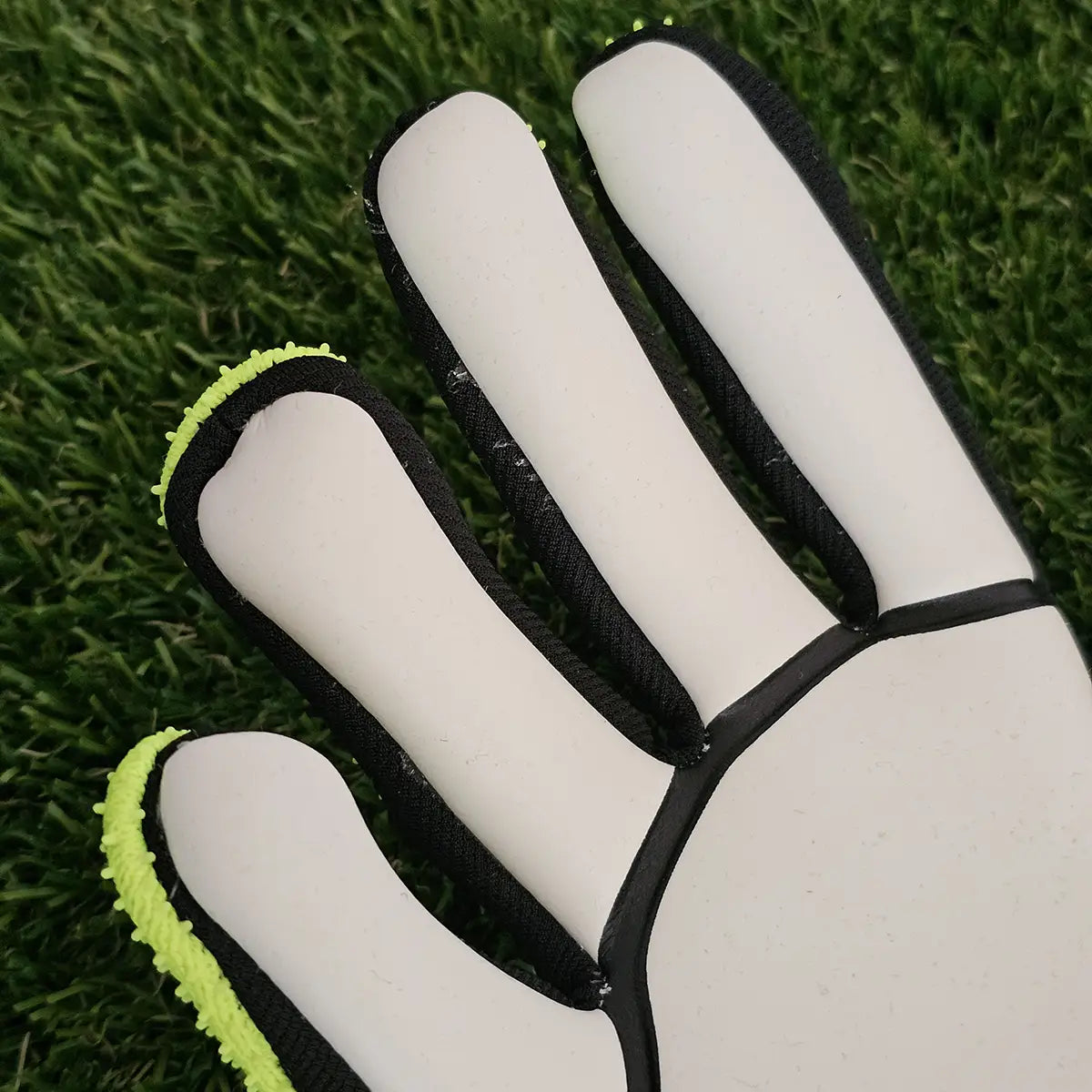 Guanti da portiere Adidas Predator Pro Energy Citrus taglio dita