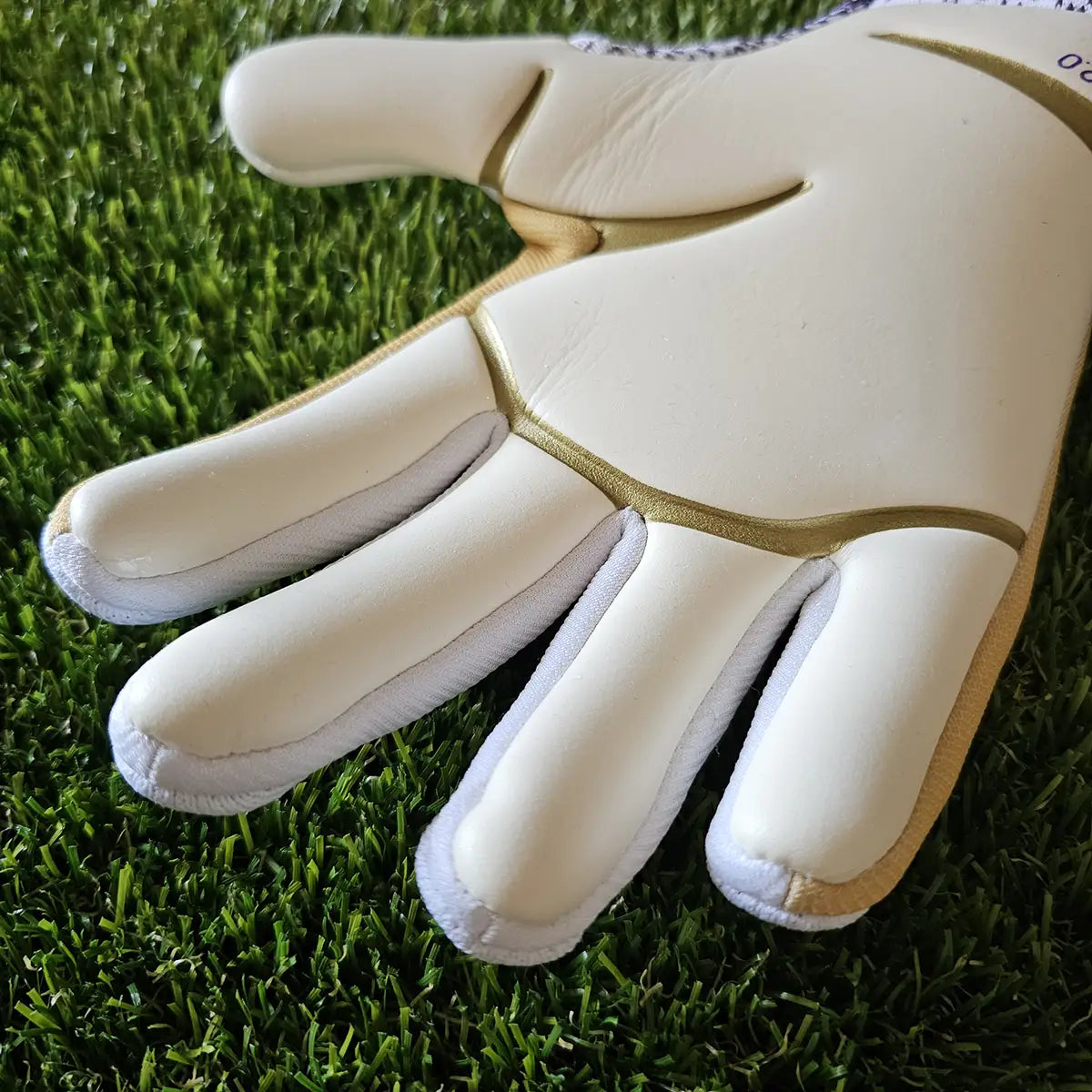 Guanti da portiere Adidas Predator Pro Road To Glory taglio dita