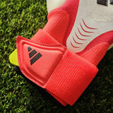 Guanti da portiere Adidas Predator Pro Strap Born For Goals cinturino