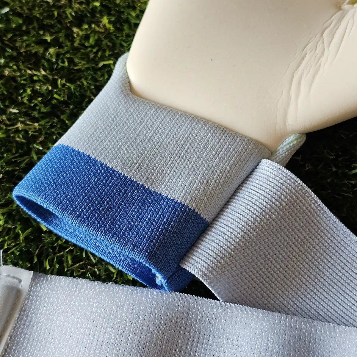 Guanti da portiere Adidas Predator Pro Strap Ice Cold Precision base palmo