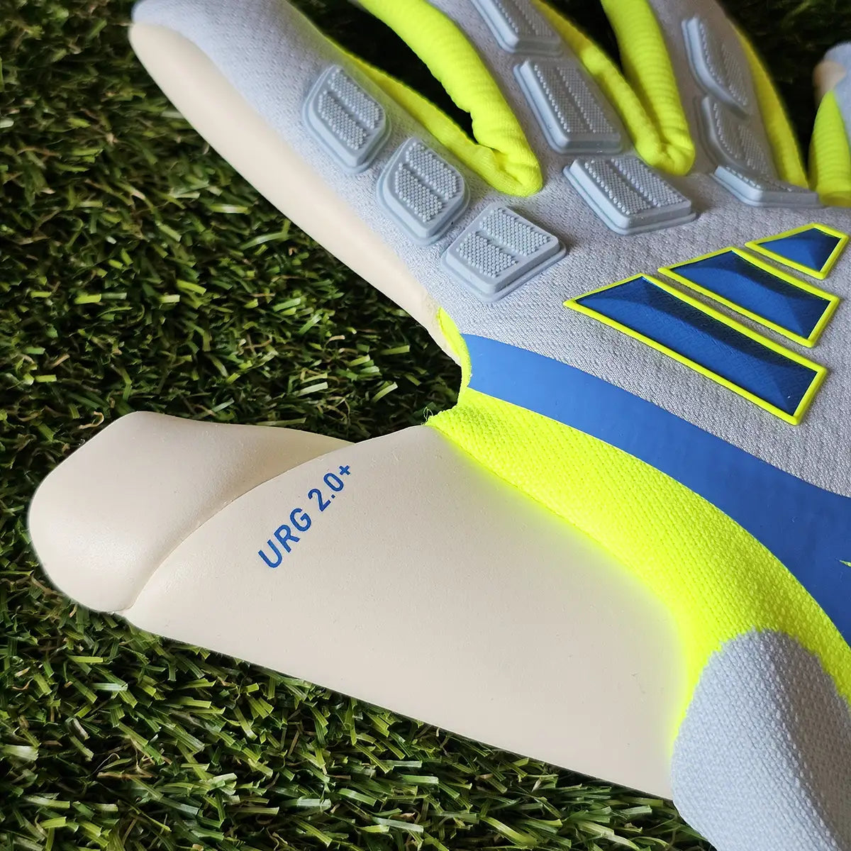 Guanti da portiere Adidas Predator Pro Strap Ice Cold Precision pollice