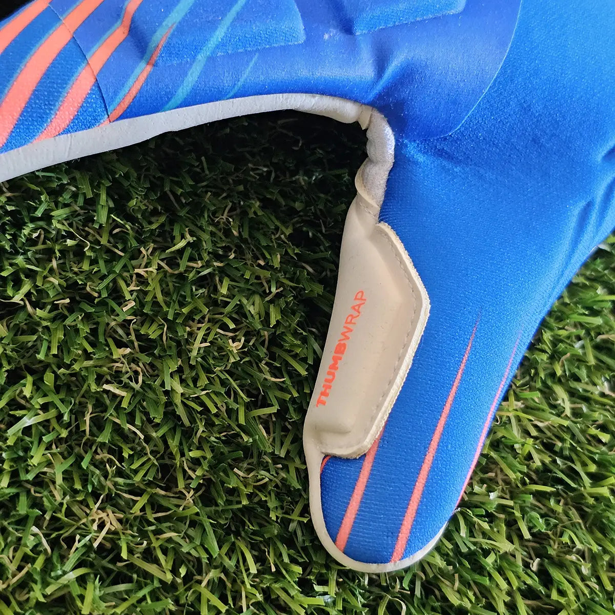 Guanti da portiere Puma Ultra Ultimate Hybrid Untamed pollice