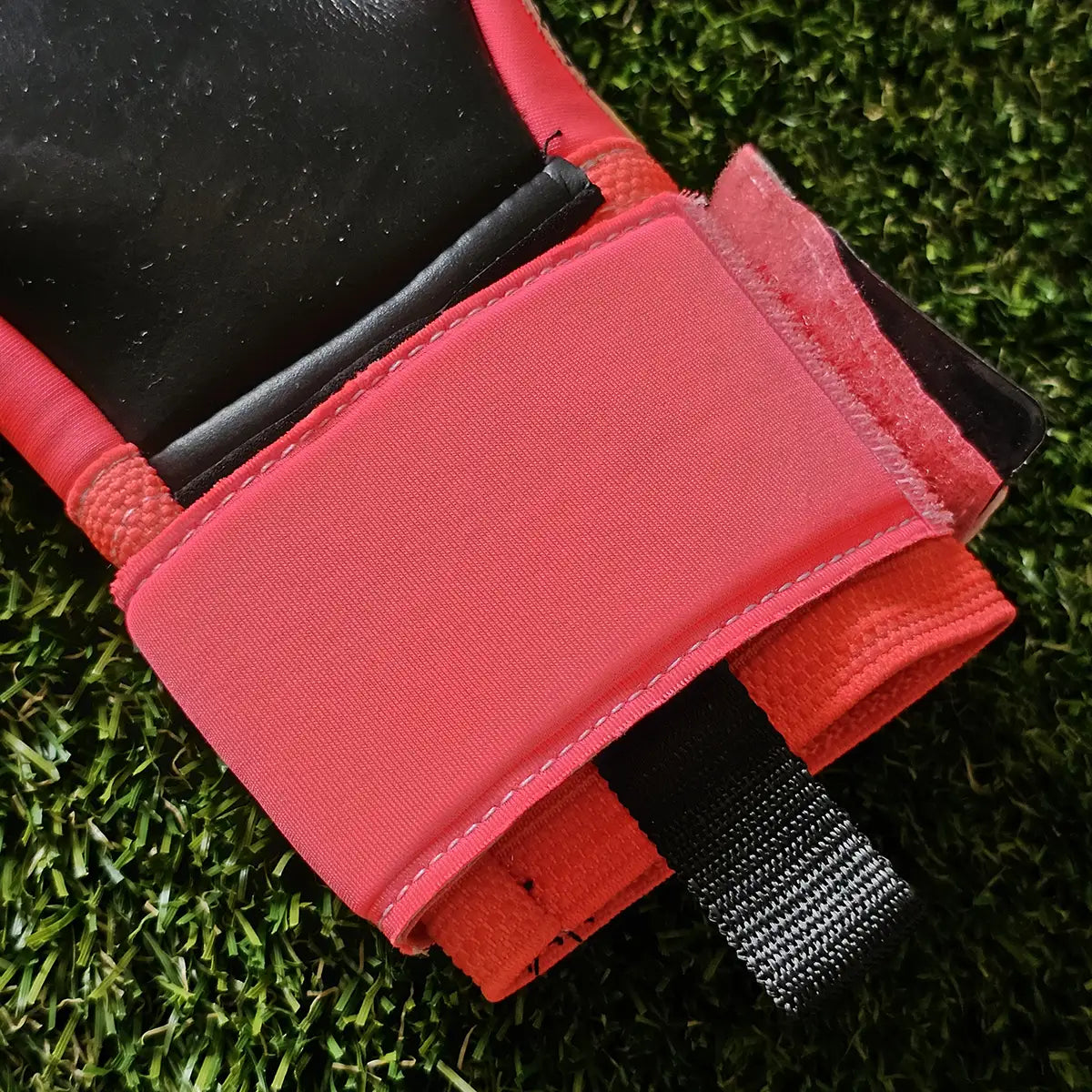 Guanti da portiere IIleven V-Sense H.T. base palmo
