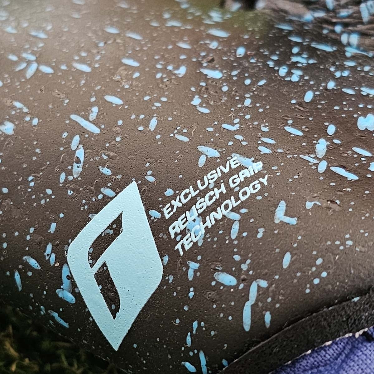 Attrakt Fusion Strapless AdaptiveFlex