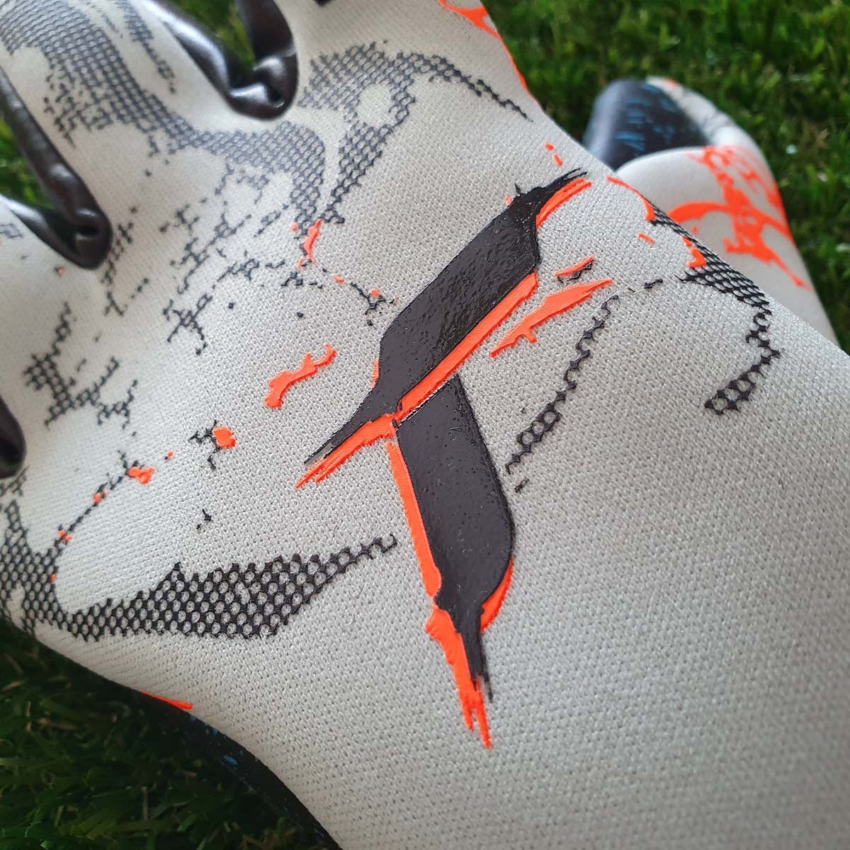 Pure Contact Fusion 23