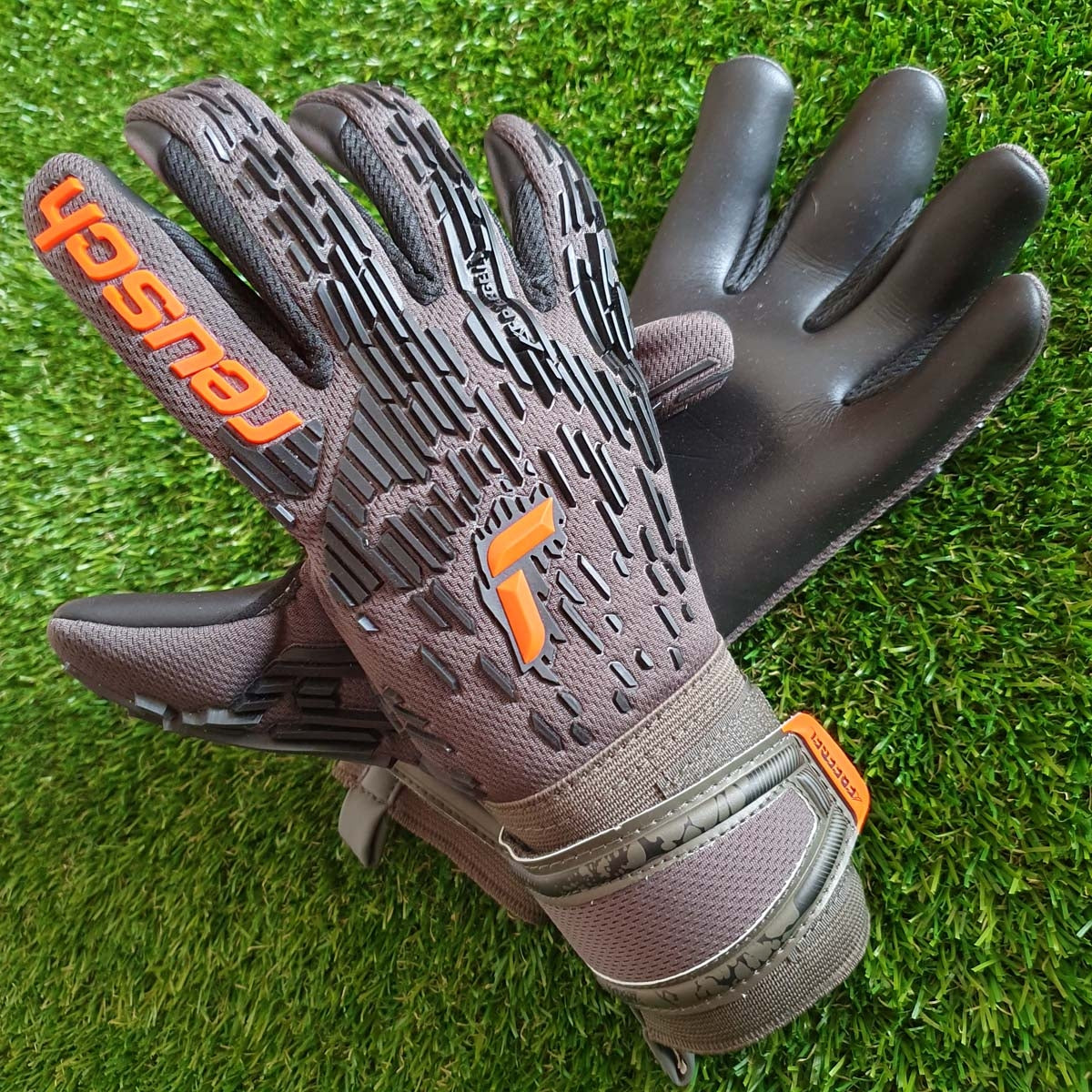 Attrakt Freegel Silver Desert Bloom