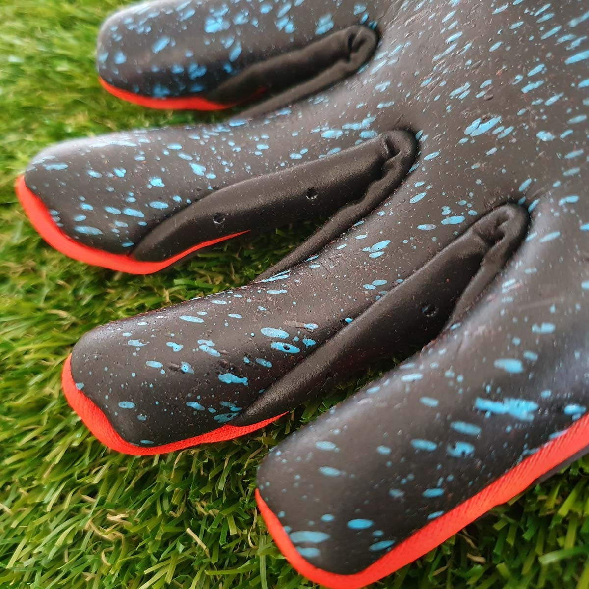 Attrakt Freegel Fusion Goaliator Electric Red